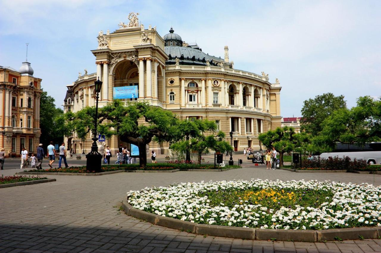 Center Of Odessa. Comfortable 2 Rooms Apartment Exterior foto